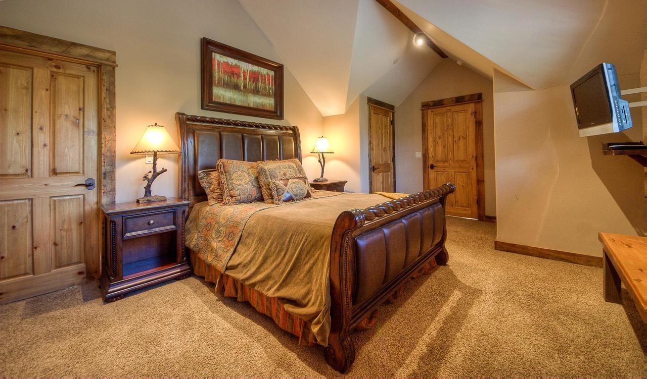 Antler Ridge Lodge Big Sky Εξωτερικό φωτογραφία