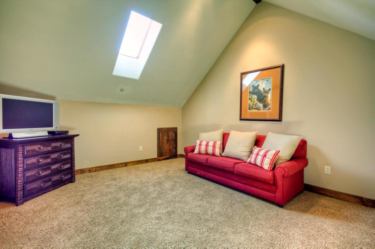 Antler Ridge Lodge Big Sky Εξωτερικό φωτογραφία