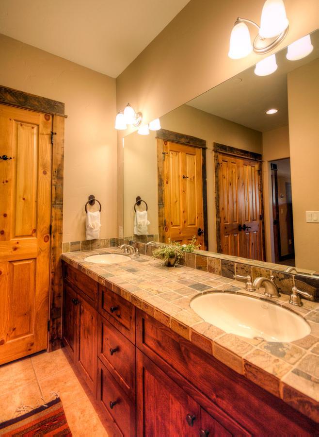 Antler Ridge Lodge Big Sky Εξωτερικό φωτογραφία
